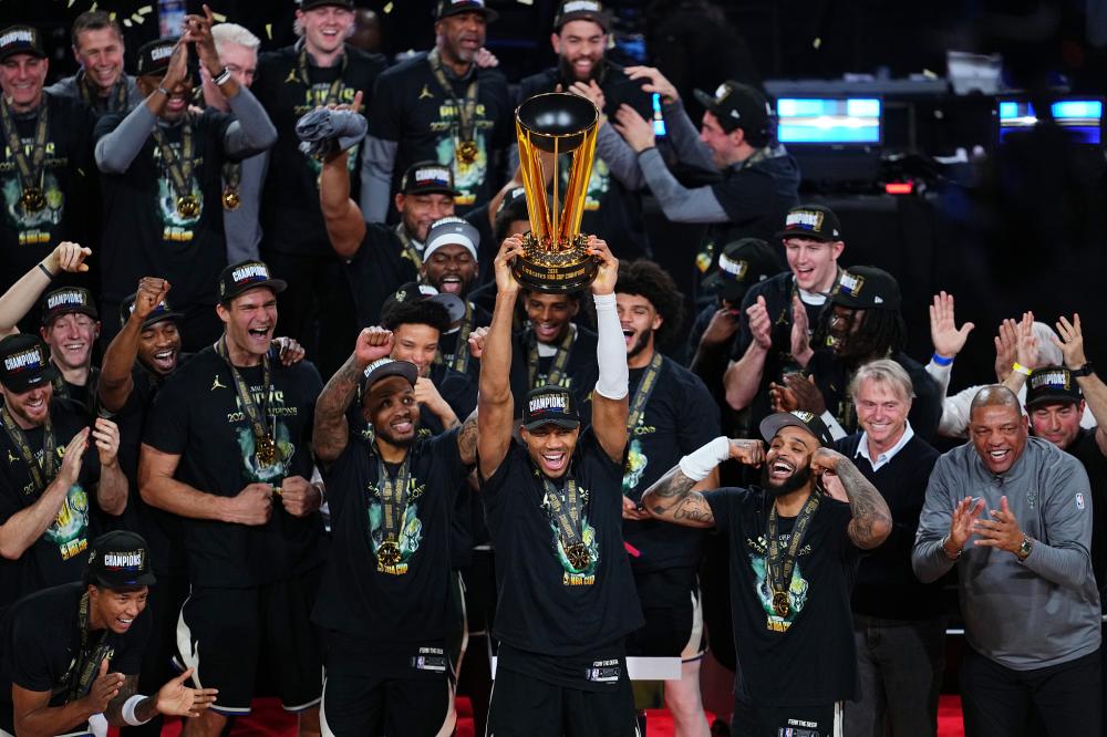 持他的观众 持他的观众