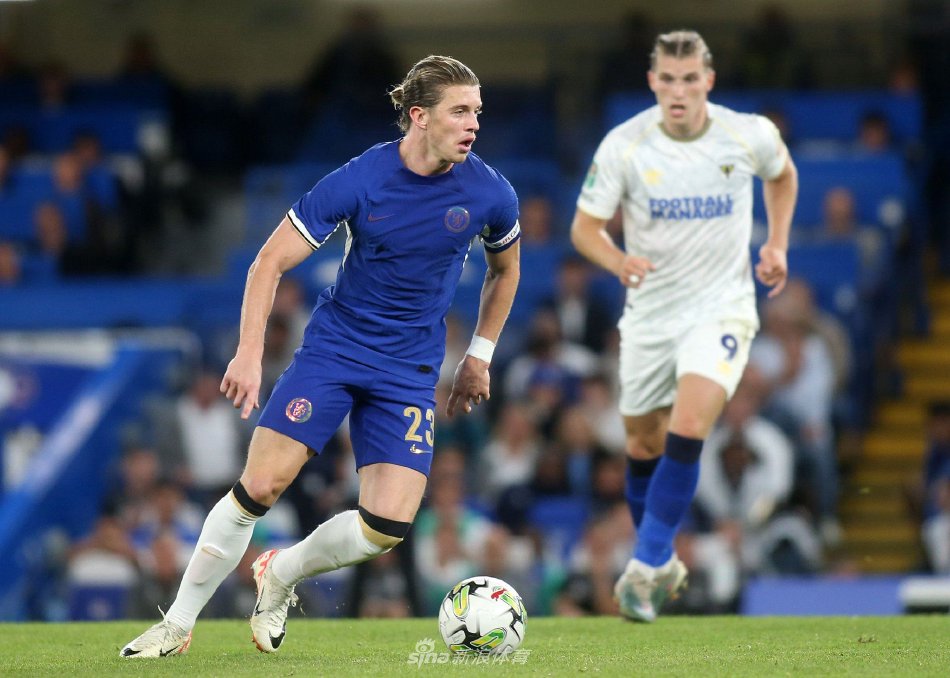 足球文化中 足球文化中