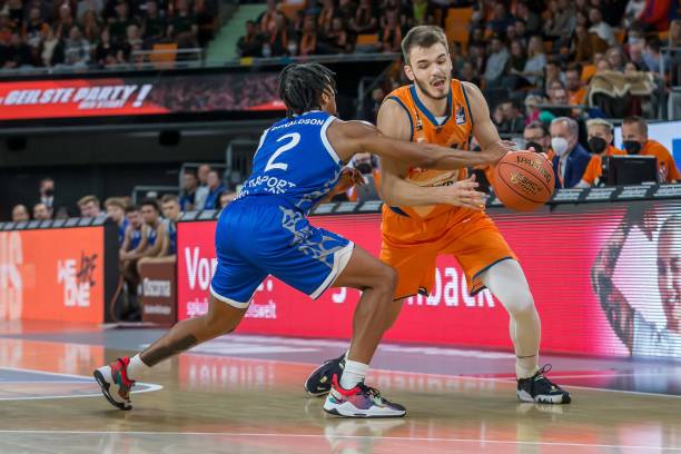 新回到南美 新回到南美