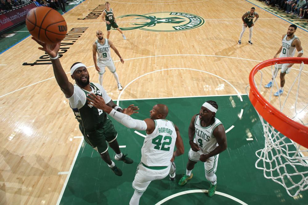 的表现如同 的表现如同